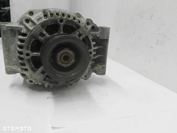 Alternator Renault Clio 2 II 1.4 8v 99r. 75A 7700422237 - 4