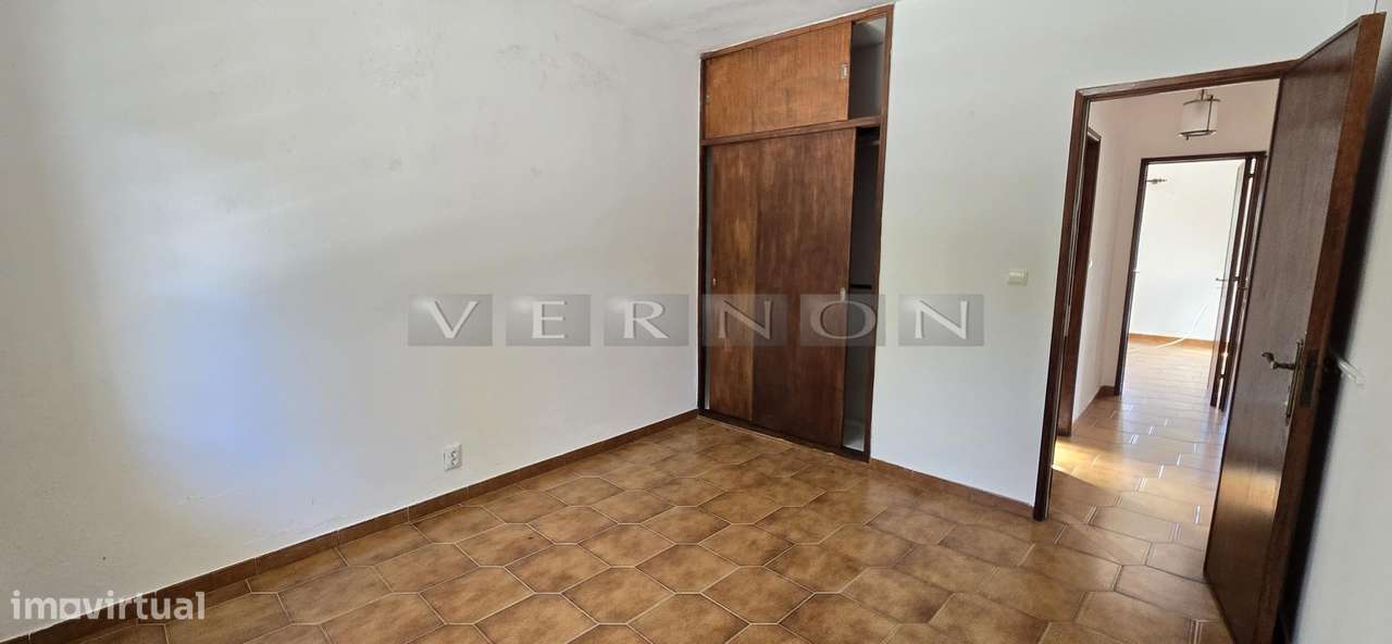 Algarve, Carvoeiro, para venda, moradia T3 com garagem, em localização-14