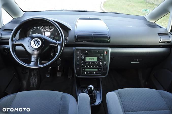 Volkswagen Sharan 1.9 TDI Automatik Comfortline - 30