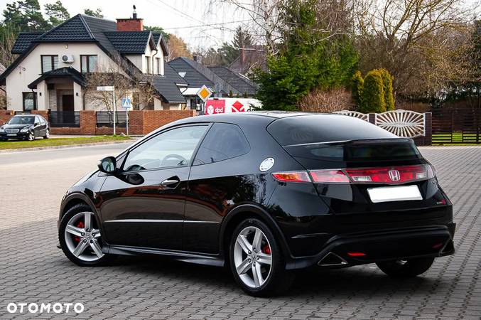 Honda Civic 1.8 TypeS - 18