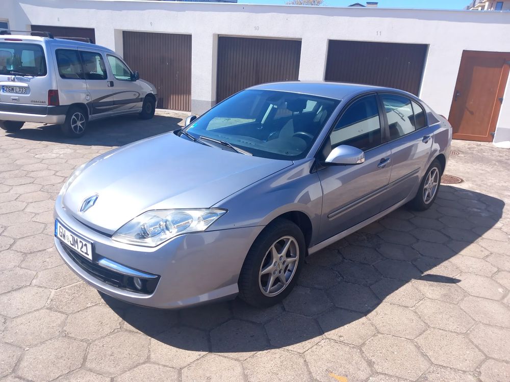 Renault Laguna III 1.6 16V 110 Expression 2009