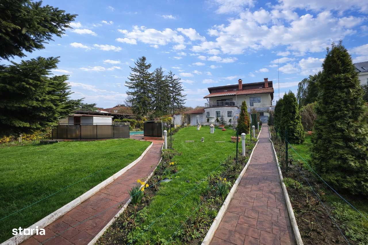 Refugiu exclusivist pe malul lacului Snagov – proprietate rara-11