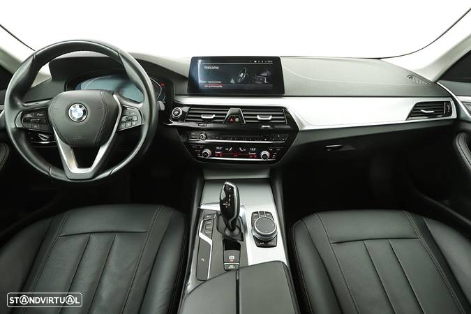 BMW 520 d Auto - 12