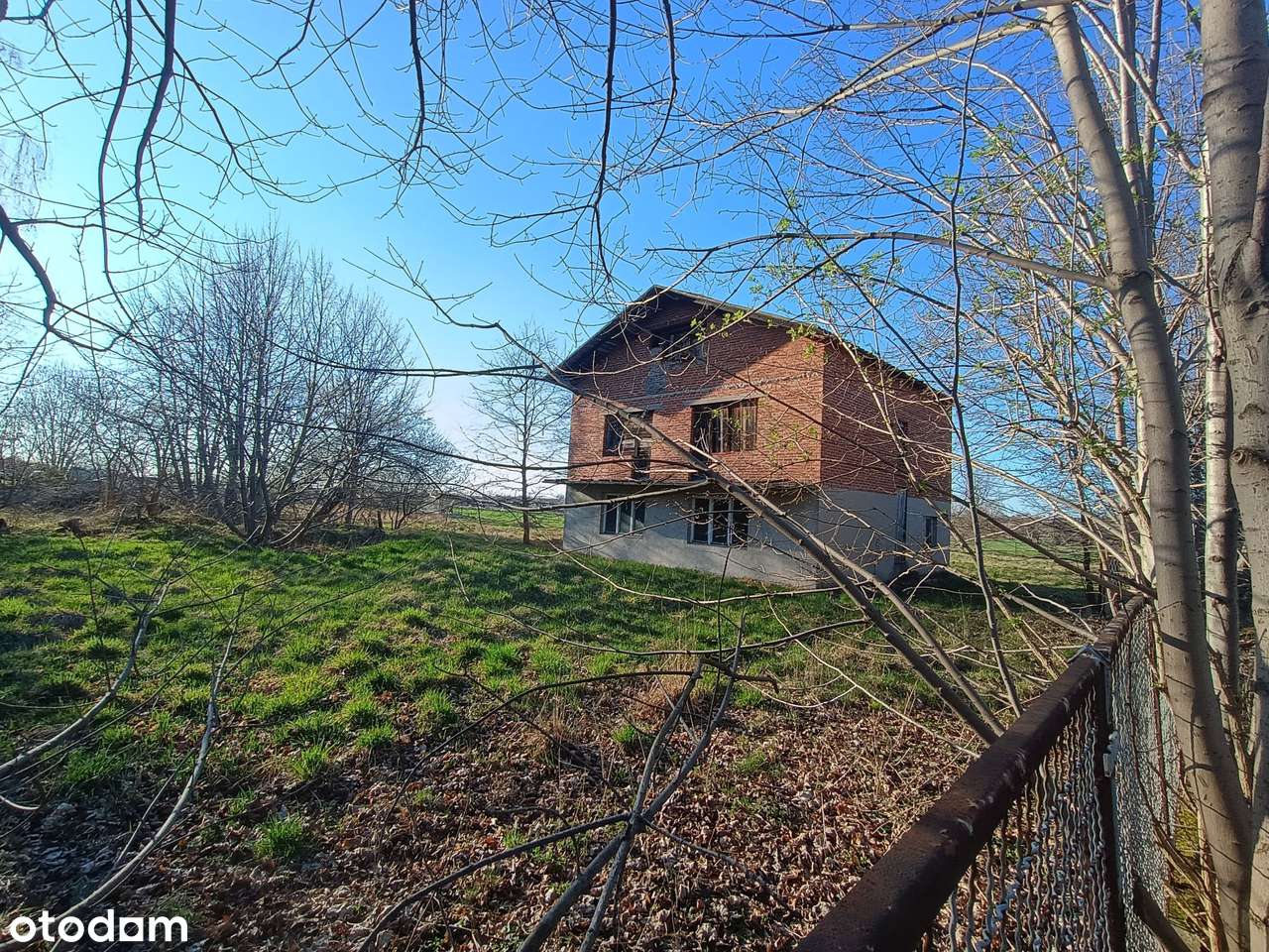 Siedlisko z budynkiem mieszkalnym-1