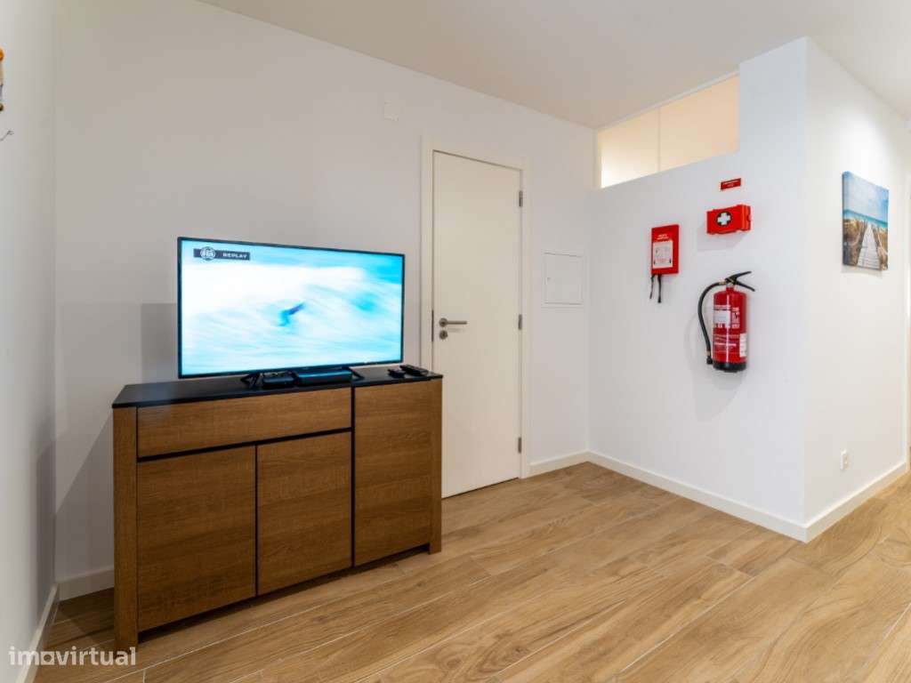 Apartamento T1 + 1 - zona histórica Nazaré a 30 metros da praia - C... - Grande imagem: 5/20