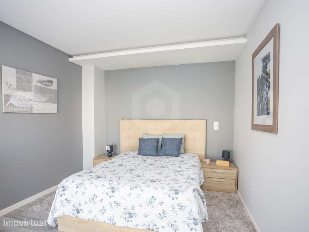 Moradia Isolada T4 com Piscina, Garagem e Acabamentos Premium-30