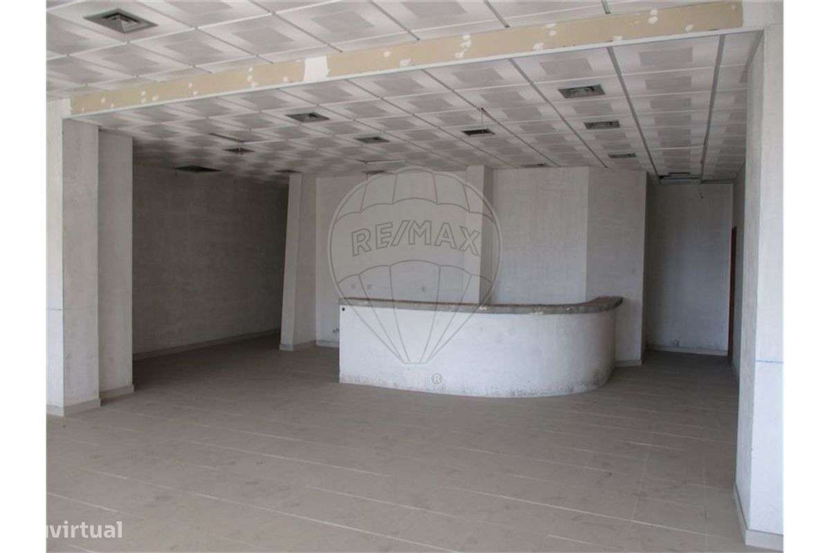 Loja  para arrendamento - Grande imagem: 2/14