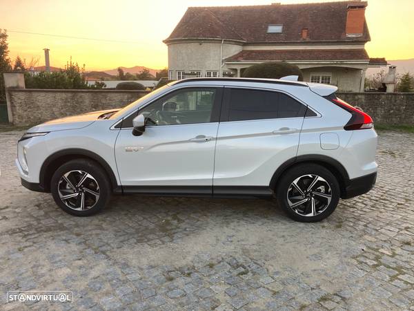 Mitsubishi Eclipse Cross 2.4 PHEV eMotion - 10