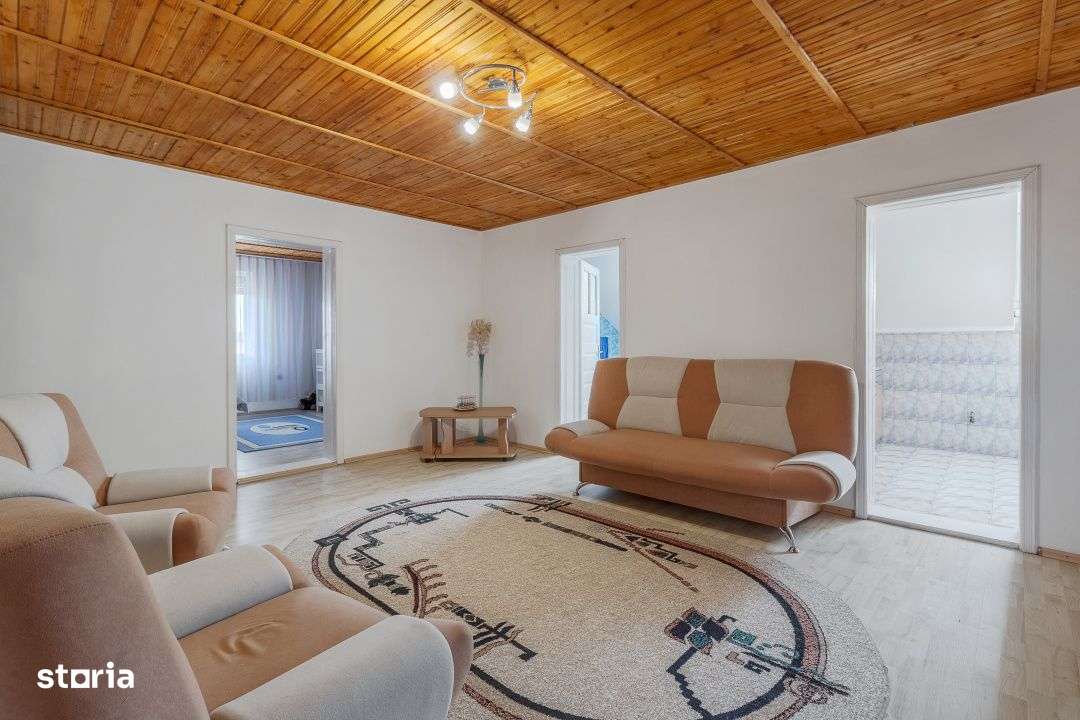 Casa spatioasa P+E, Santaul Mic com. Bors-15