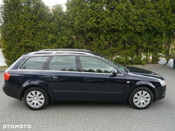 Audi A4 Avant 2.0 TDI - 11