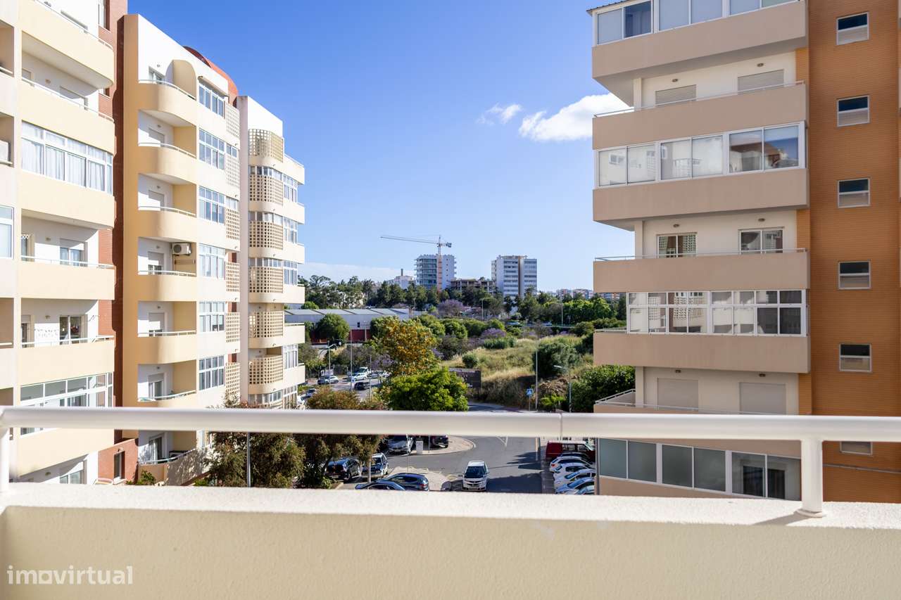 Apartamento T2 na Urbanização da Raminha em Portimão!-37