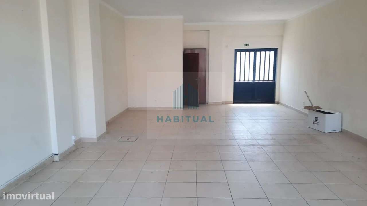 LOJA COMERCIAL NA CIDADE DE VIANA DO CASTELO - Grande imagem: 4/15