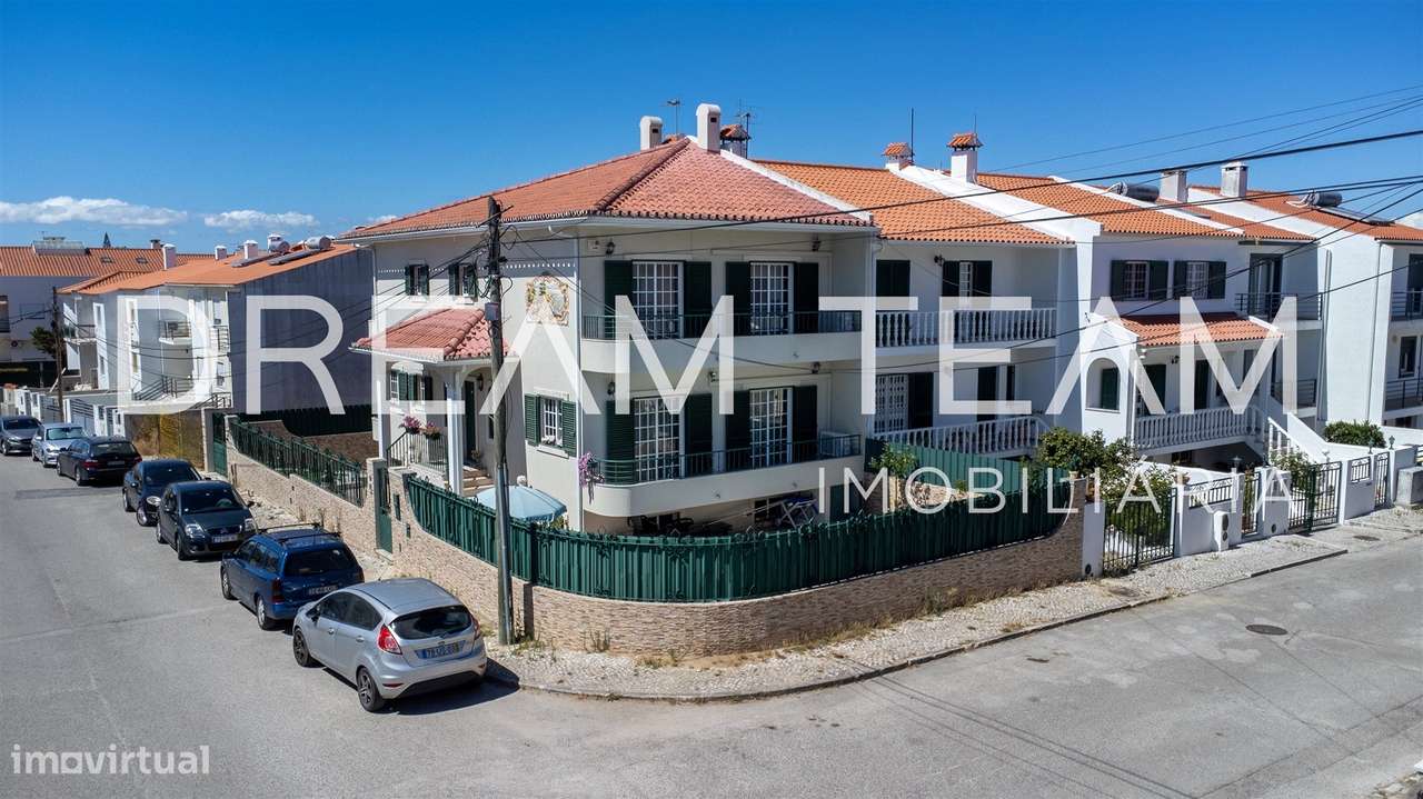 Moradia T3 Vila Nogueira de Azeitao Com Piscina-33