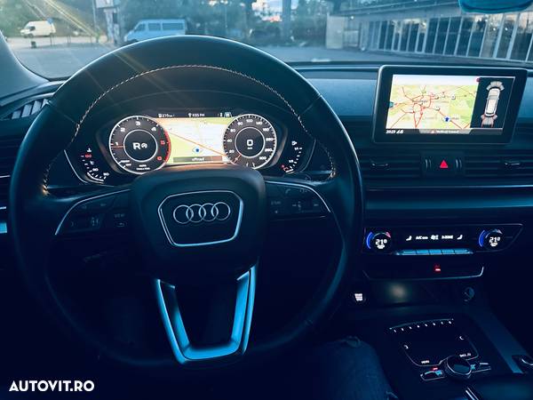 Audi Q5 2.0 40 TDI quattro S tronic Design - 24