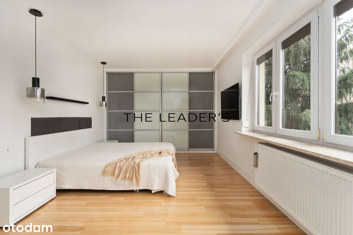 Rodzinny dom po remoncie | Ogródek, garaż, metro-9