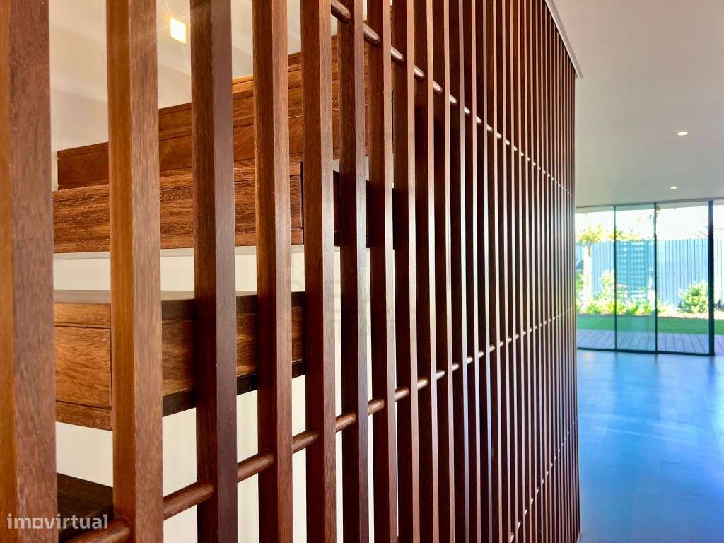 Moradia Isolada T4 Condomínio Fechado com piscina privativa em Birr...-5