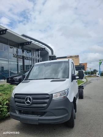 Mercedes-Benz Sprinter - 2