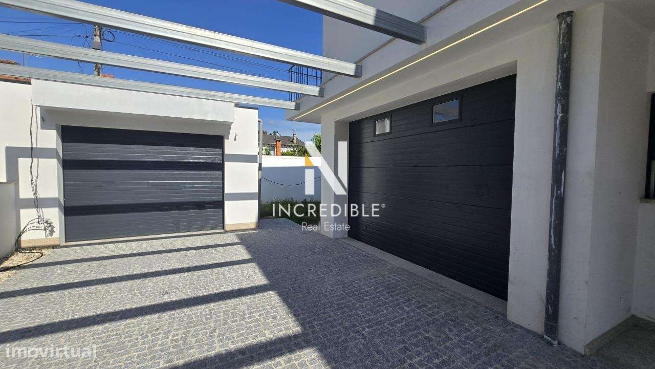 Moradia Geminada T4 Venda em Palmeira,Braga-10