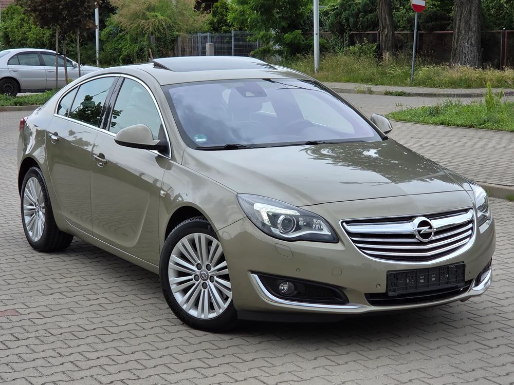 Opel Insignia A 2.0 ECOTEC DI Turbo 4x4 ecoFLEX Start/Sto Business Edition 2015