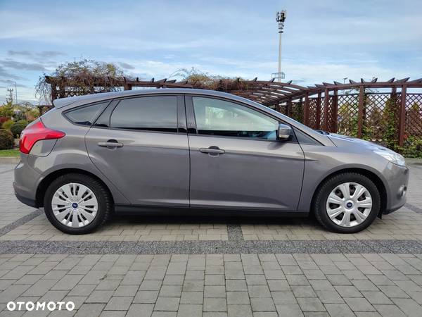 Ford Focus 1.6 Trend - 2