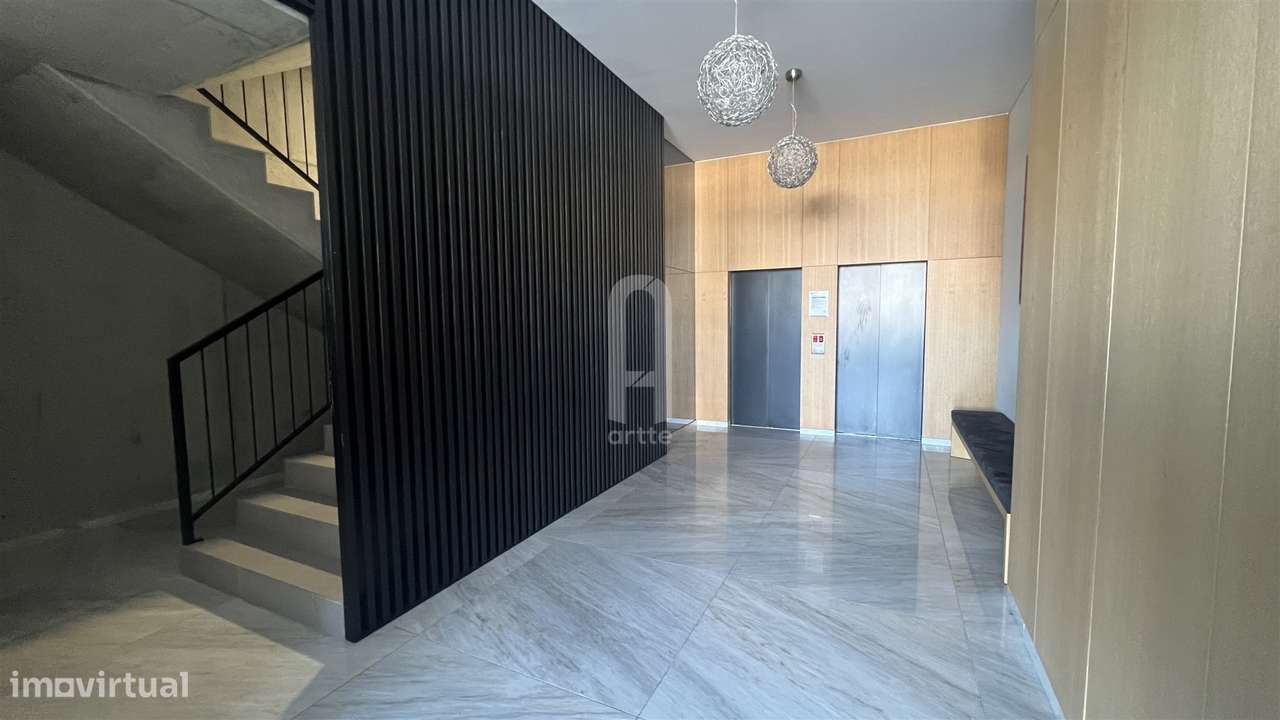 Apartamento T1 para arrendamento - Grande imagem: 2/20