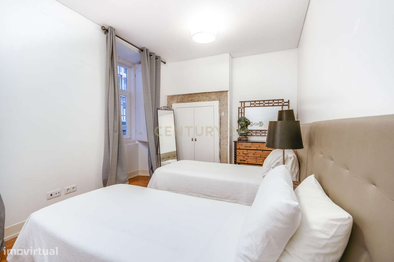 Apartamento T2 na Rua da Prata Nº208-11