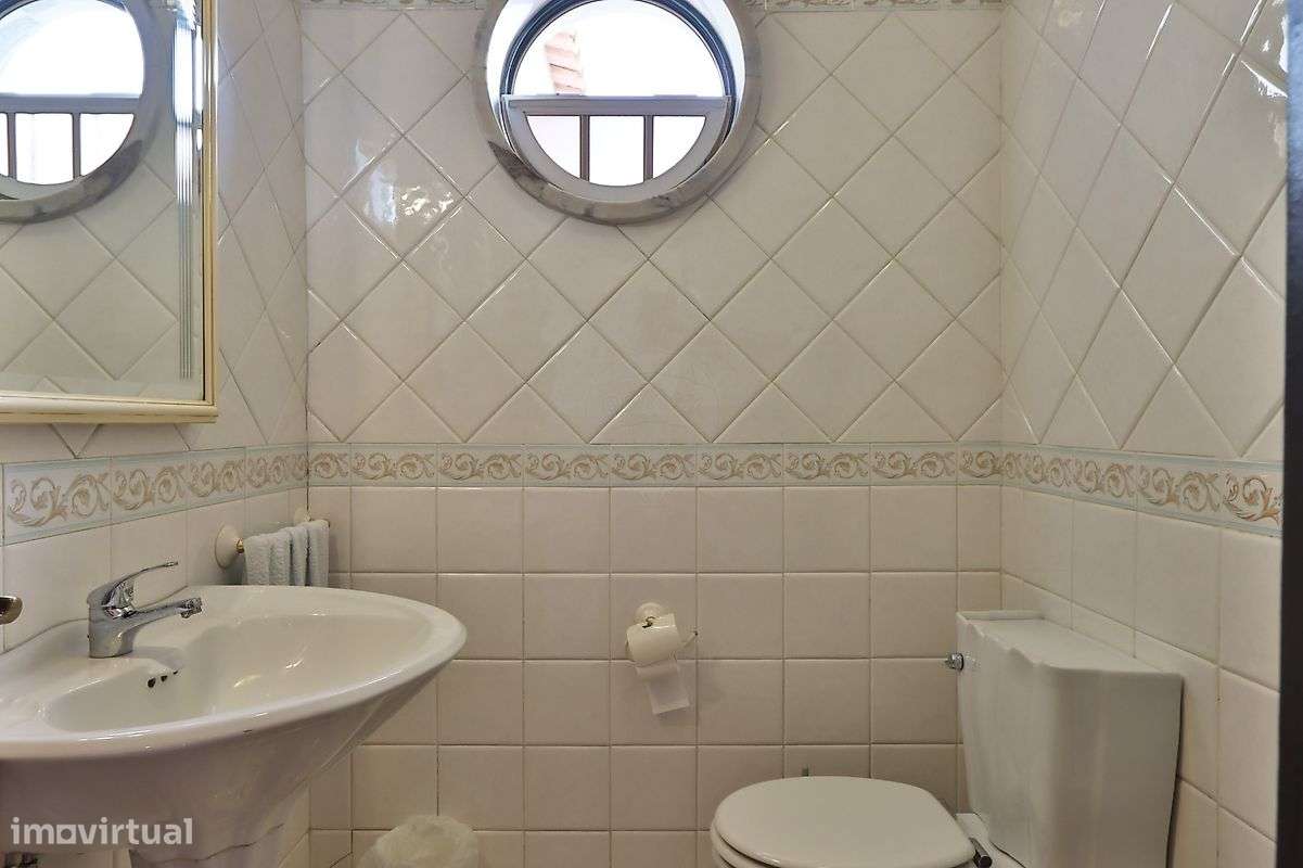 Moradia T4 para venda-13