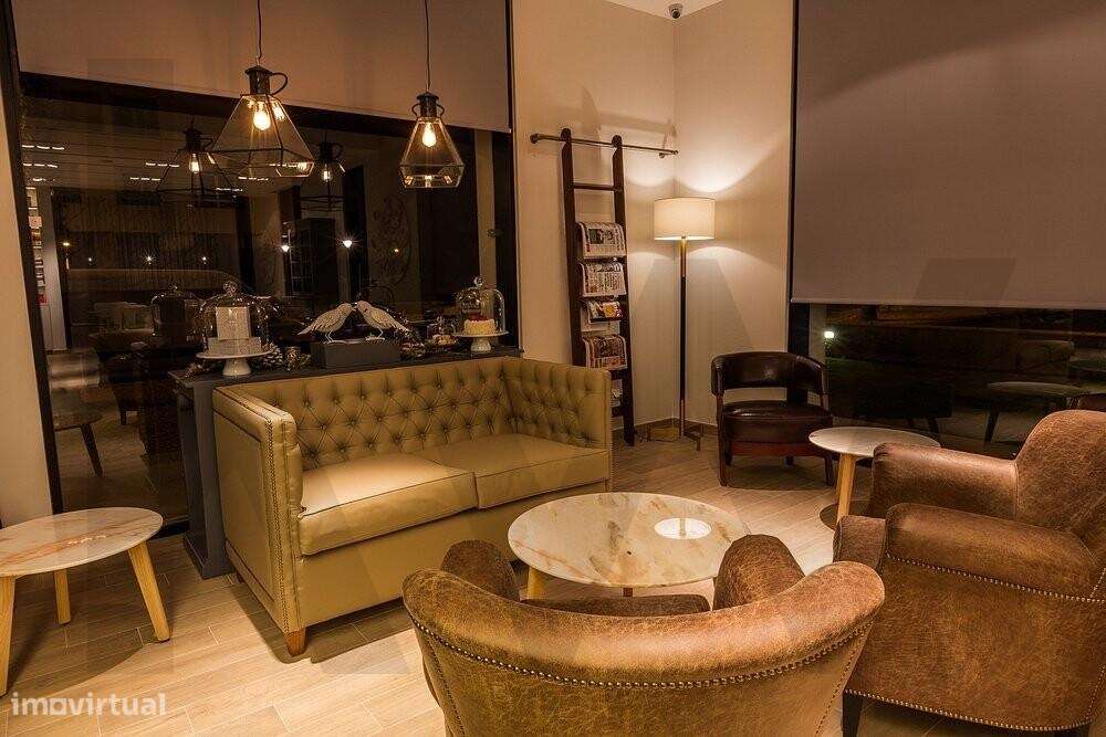 TRESPASSE de Negocio em Zona Privilegiada e requintada - Grande imagem: 4/29