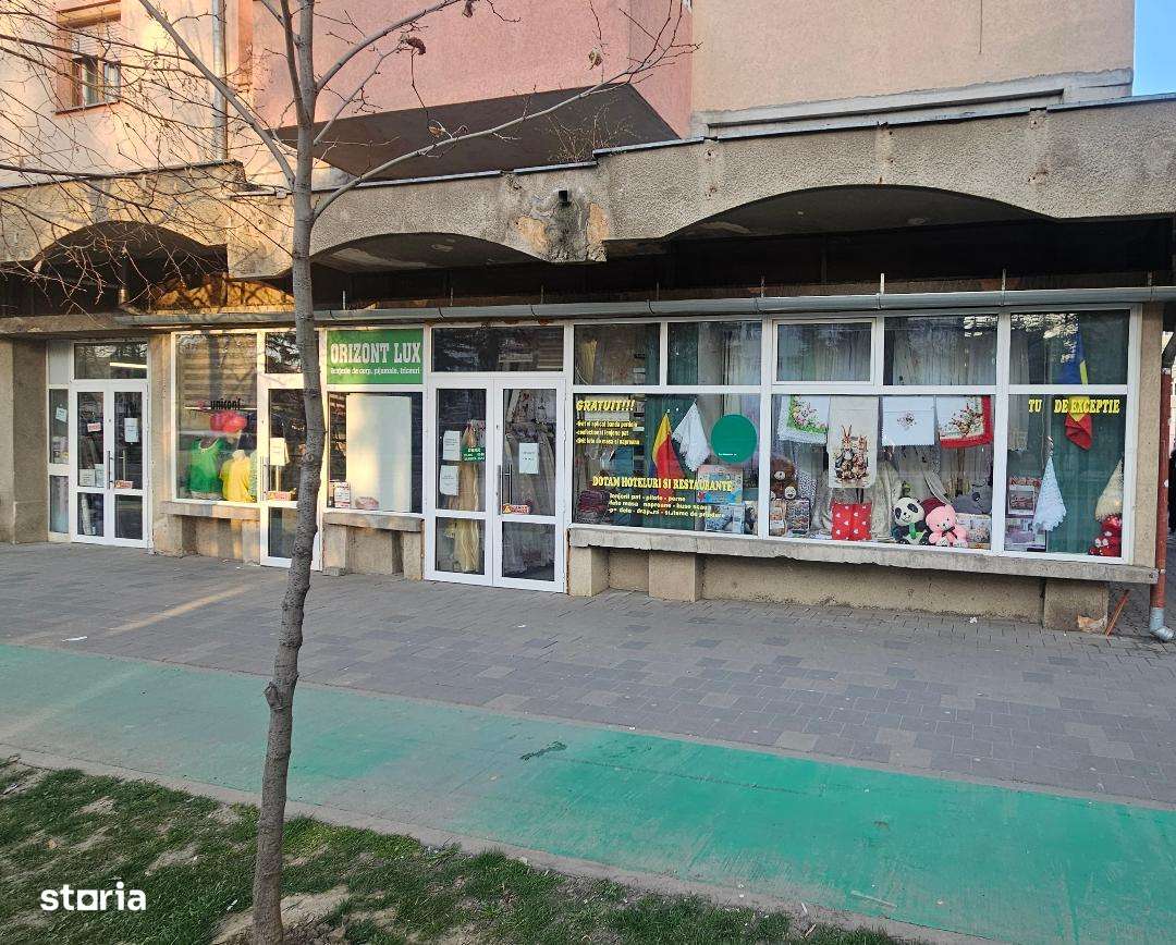 Spațiu comercial de vânzare, 145 mp, Cetate-0