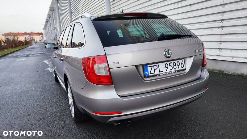 Skoda Superb 1.8 TSI Ambition DSG - 10