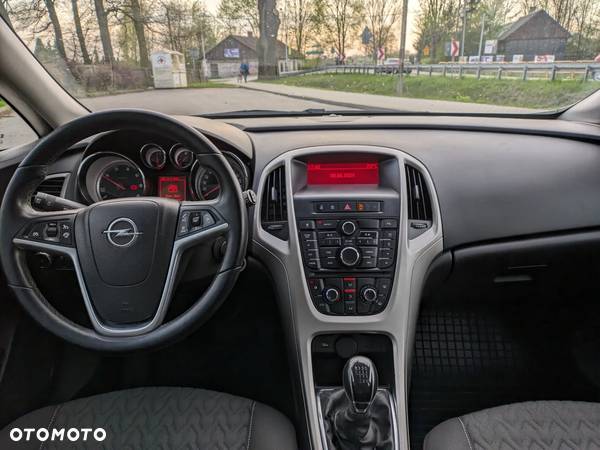 Opel Astra - 21