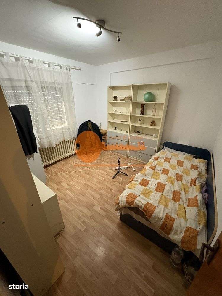 3 camere Drumul Taberei-Romancierilor ( reabilitat ) - Imagine principală: 3/5