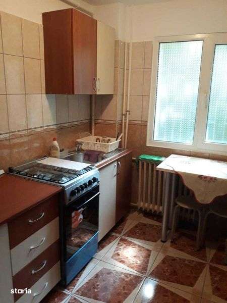 Inchiriez apartament cu 2 camere - Imagine principală: 4/8