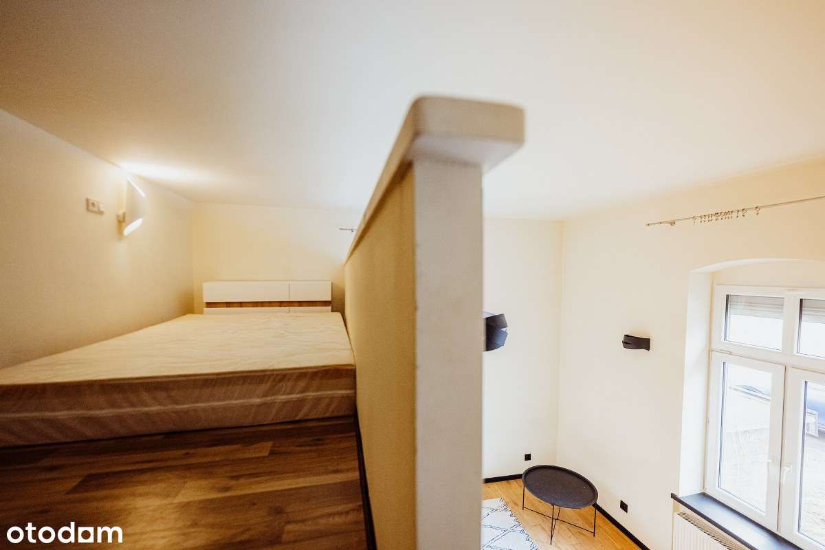 Mieszkanie z antresolą na parterze - Centrum Miasta-4