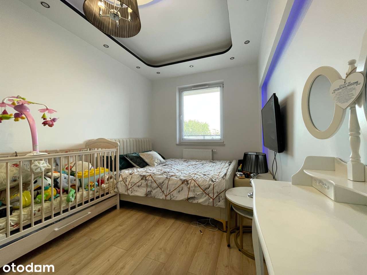 NOWA CENA! Mieszkanie 3 pokojowe w bloku z windą z miejscem postojowym-8