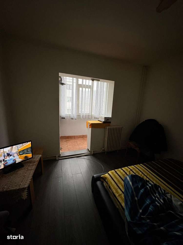 Apartament 3 camere Nicolina - Orientului-5