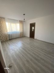 Apartament 2 camere semidecomandate Craiovita Racheta 2/4 liber