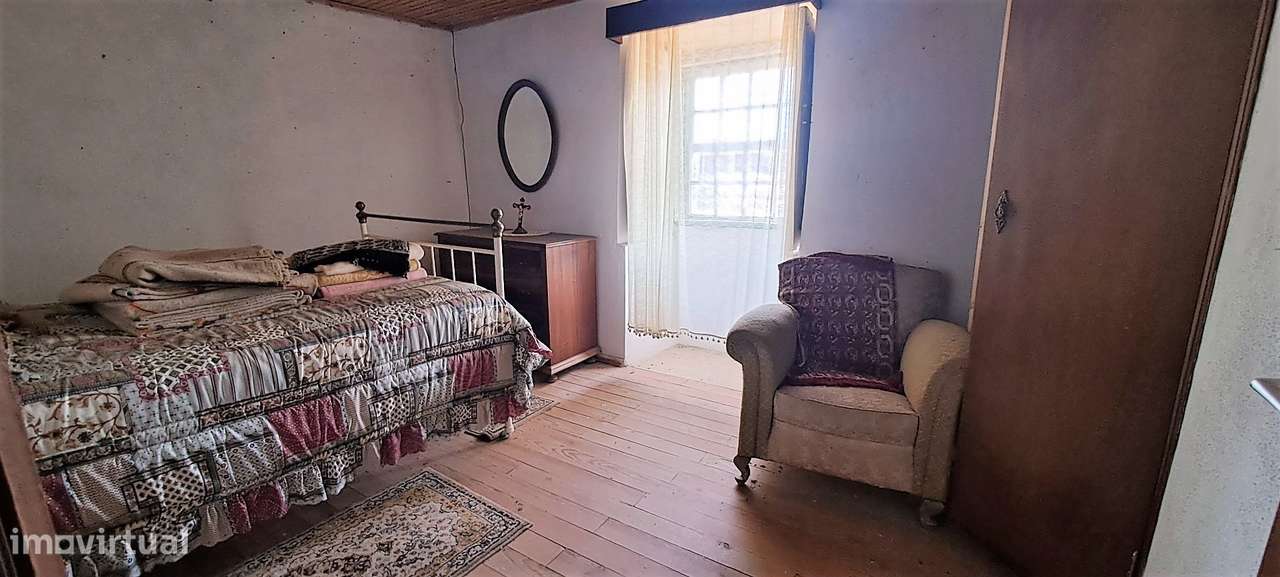 Moradia isolada T6 em Genísio, Miranda do Douro-21