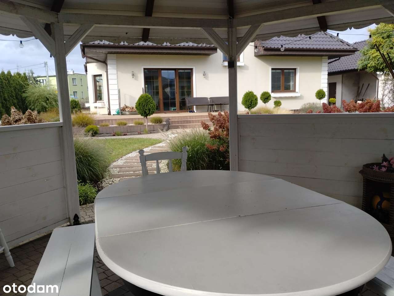 Budynek mieszkalny jednorodzinny z garażem, piwnicą i ogrodem - Pełny obrazek: 5/20