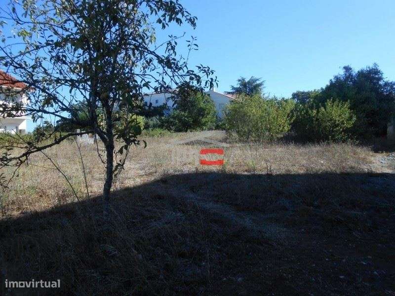 Terreno para construção - Grande imagem: 2/14