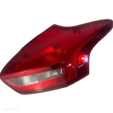 Lampa tył tylna Prawa Ford Focus MK3 III Lift HB 14-18 - 1