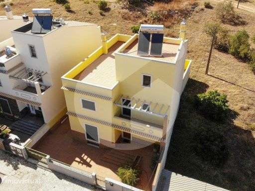 Moradia T4 com piscina - Olhão - Grande imagem: 5/43