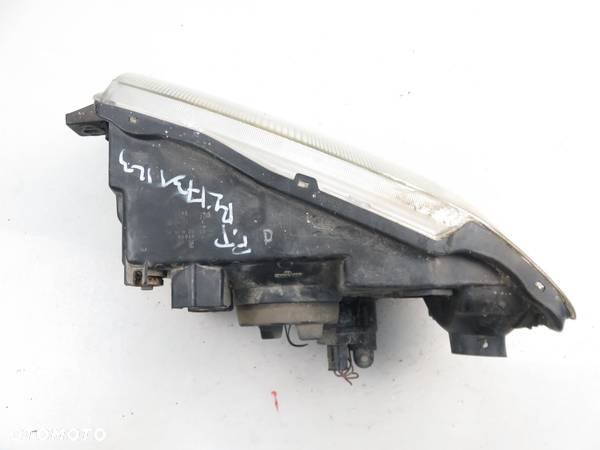 LAMPA PRAWA PRZEDNIA MITSUBISHI PAJERO PININ - 12