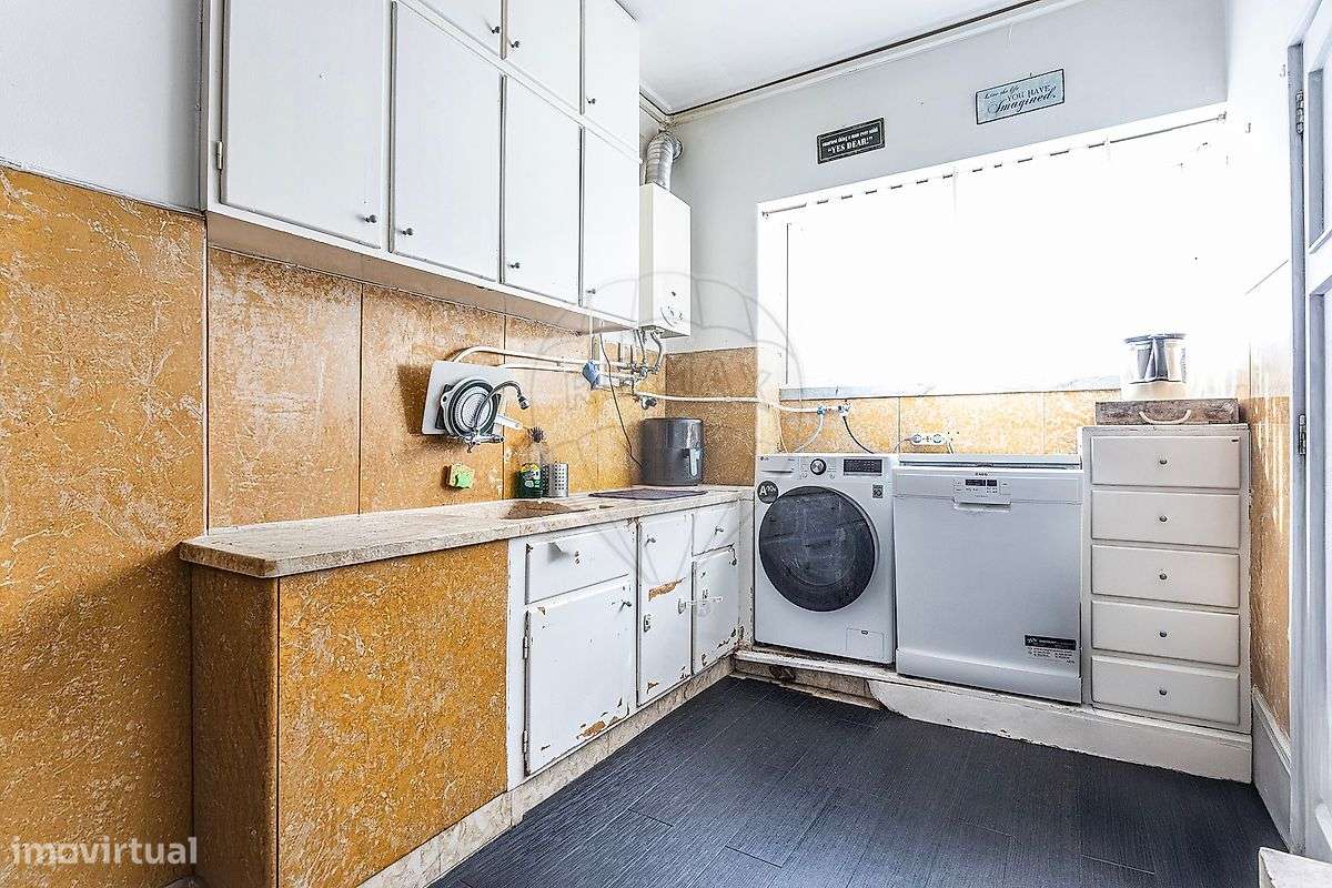 Moradia T14 para venda-33