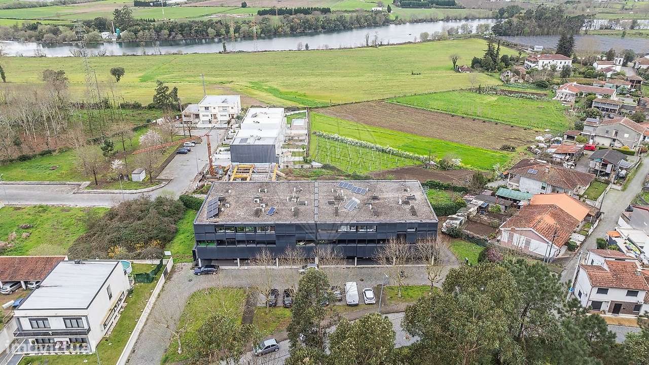 Moradia T2 para venda - Grande imagem: 3/25