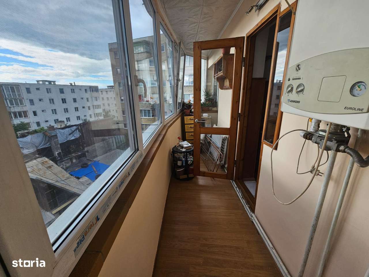 2 Camere Decomandat Rasnov Florilor 53mp utili - Imagine principală: 3/9