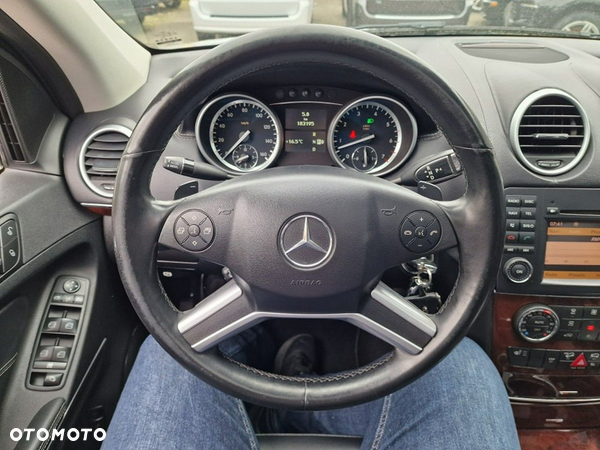 Mercedes-Benz GL 450 4Matic 7G-TRONIC - 9