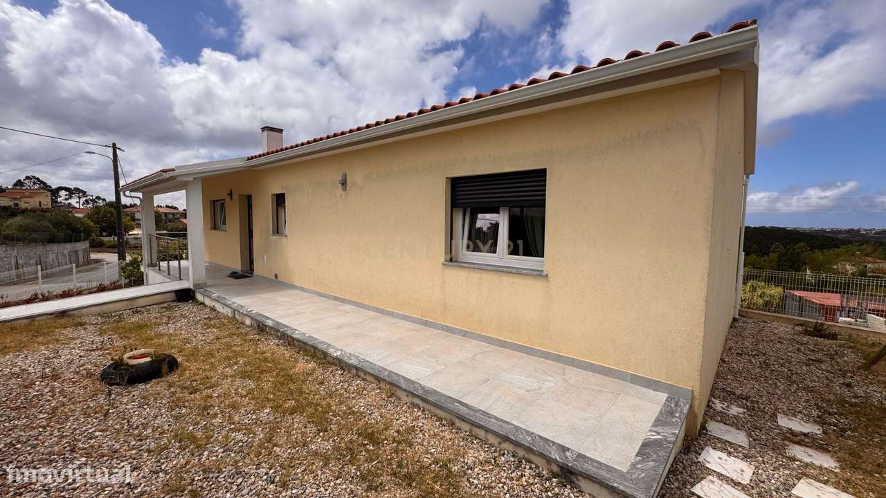 Moradia T3  com 180 m², a apenas 8 km da Ericeira.-4