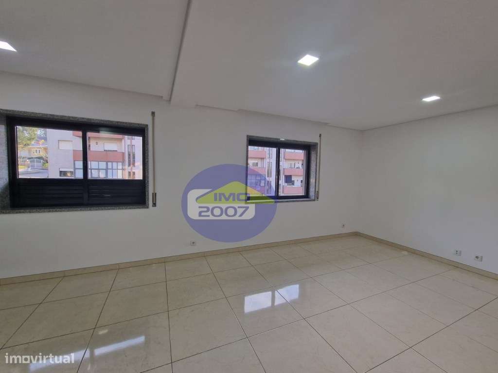 Apartamento em Canedo - Grande imagem: 4/16