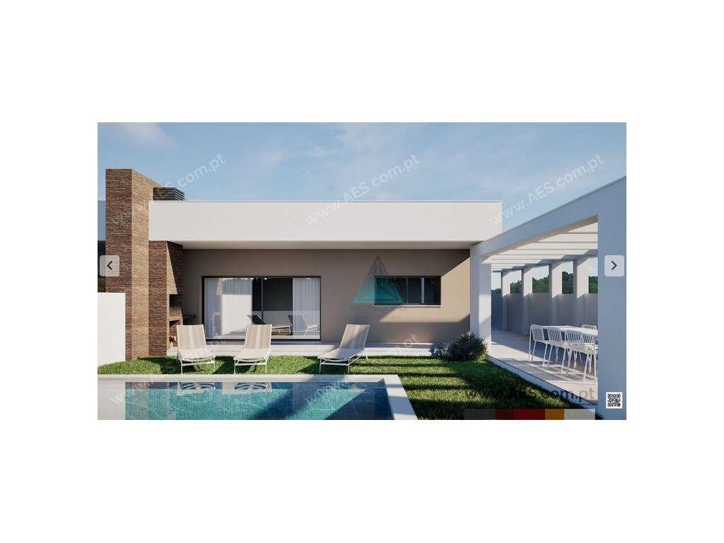 Moradia térrea T4 em Fernão Ferro - Grande imagem: 4/7